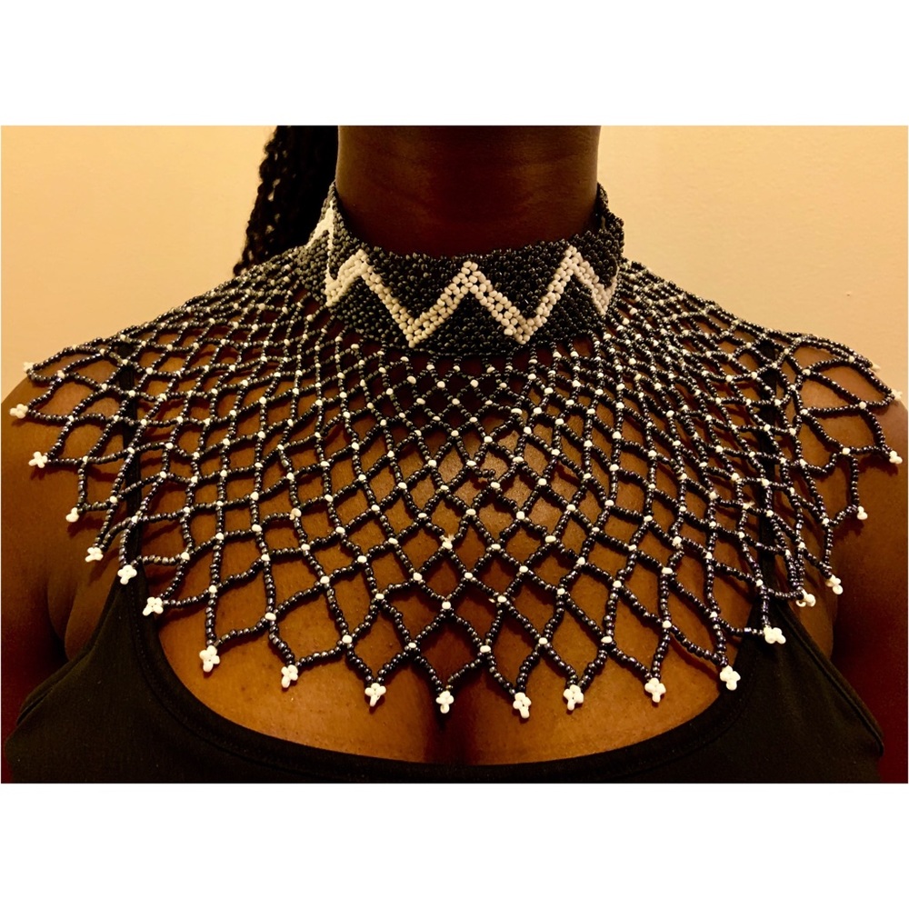 Exquisite Detailed Neck Piece